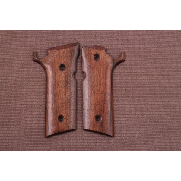 KSD Brand Beretta Combat Super 92 Compatible Walnut Grips	KSD-00454