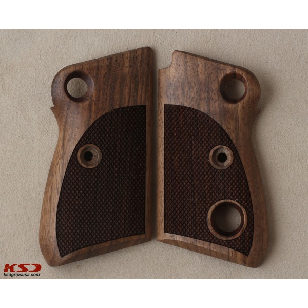 KSD Brand Beretta Mod 71 - 72 - 75 Jaguar Compatible Walnut Grips Diamond	KSD-00406