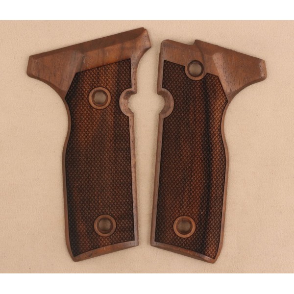 KSD Brand Beretta Mod 8000 / 8040 F Stoger Compatible Walnut Grips Diamond	KSD-00305