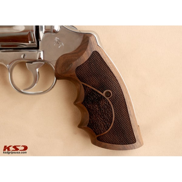 KSD Brand Colt Python (Pre 2020) Compatible Walnut Grips Double-Checkering	KSD-00766