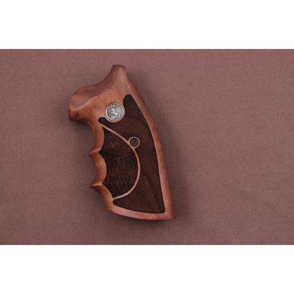 KSD Brand Colt Python (Pre 2020) Compatible Walnut Grips Double-Checkering	KSD-00777