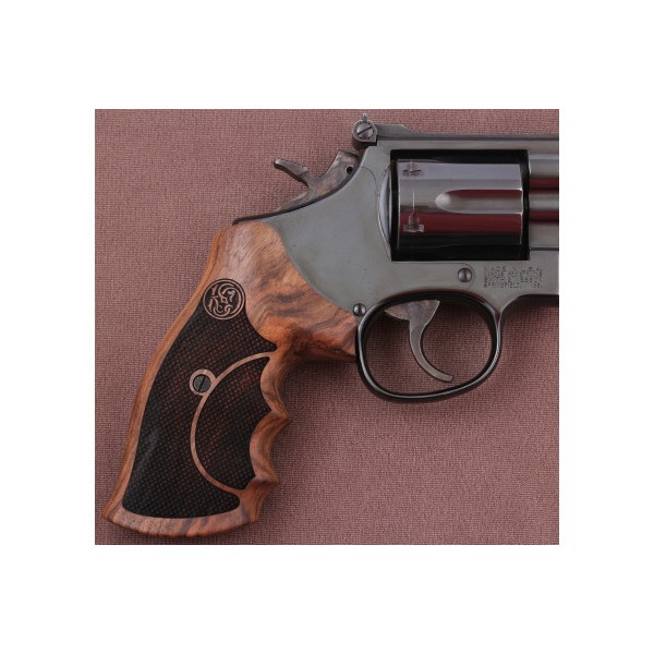 KSD Brand Smith Wesson N Frame Round Butt Compatible Walnut Grips	KSD-01656