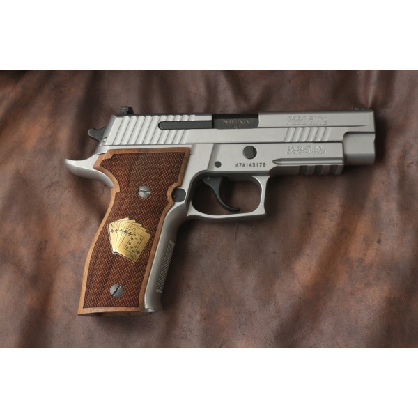 KSD Brand Sig Sauer P226 /SL /Sport I/ II/II SL/II SL PPC Compatible Walnut Grip	KSD-00985