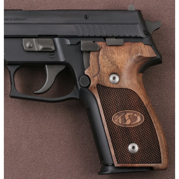 KSD Brand Sig Sauer P228 / P229 Compatible Walnut Grips Diamond	KSD-00865